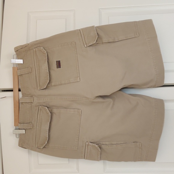 Men's Cargo Shorts - Picture 4 of 15